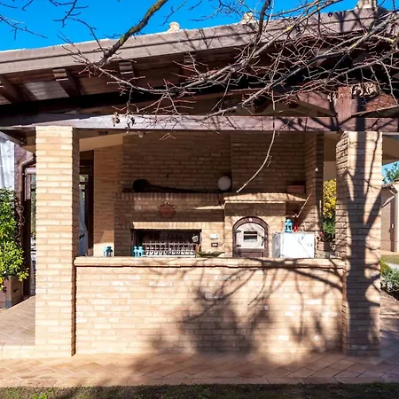 Isotta 8&4, Emma Civitanova Marche